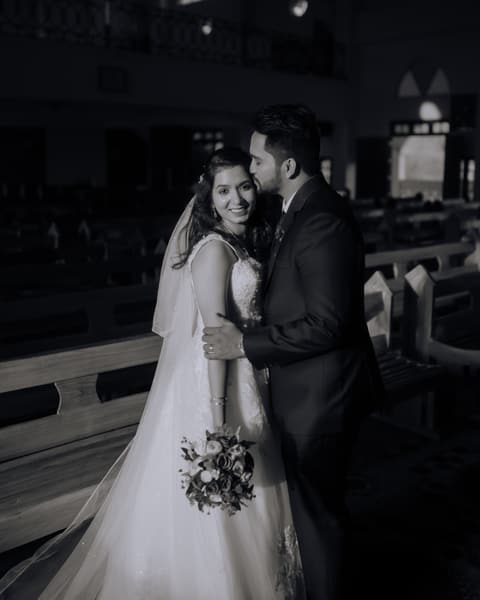 Couple in the church, in black and white